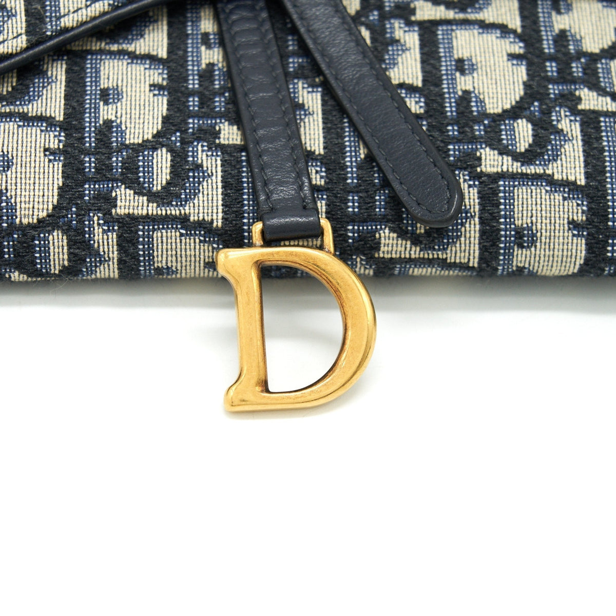 dior-oblique-jacquard-saddle-wallet-with-chain-1