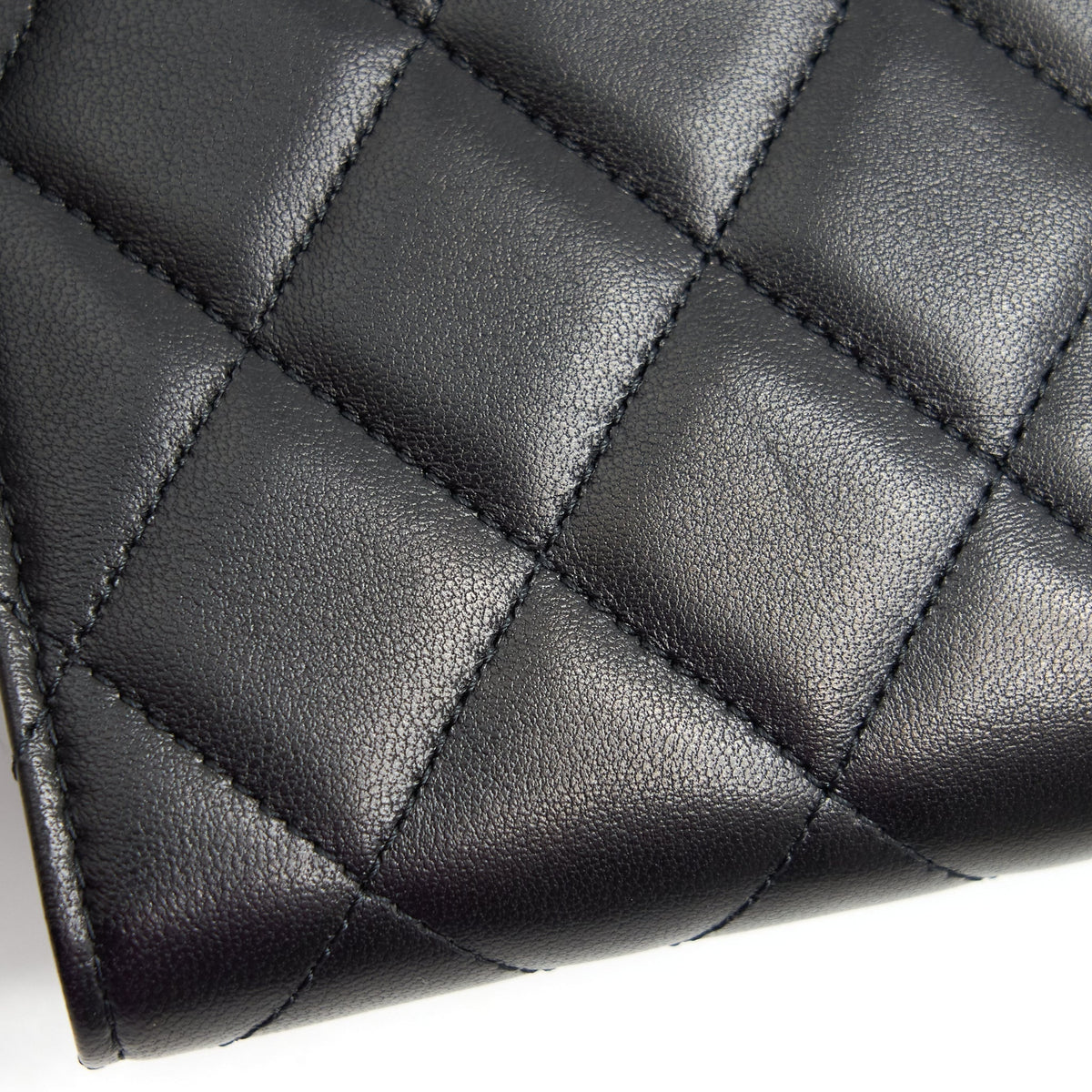 chanel-classic-flap-wallet-lambskin-black-shw