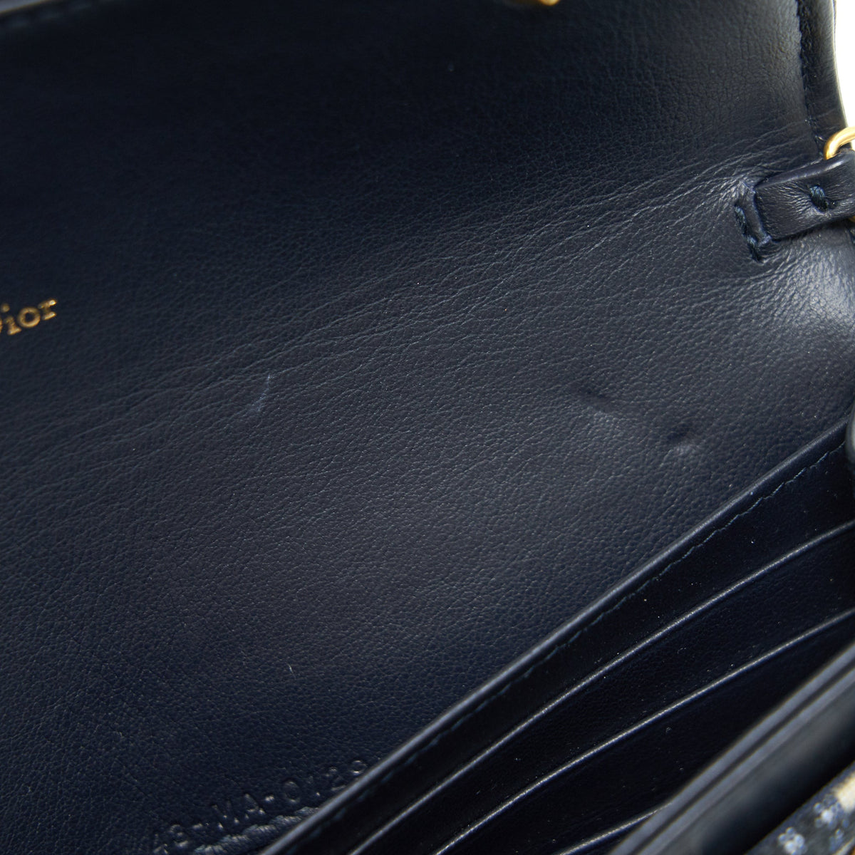 dior-oblique-jacquard-saddle-wallet-with-chain