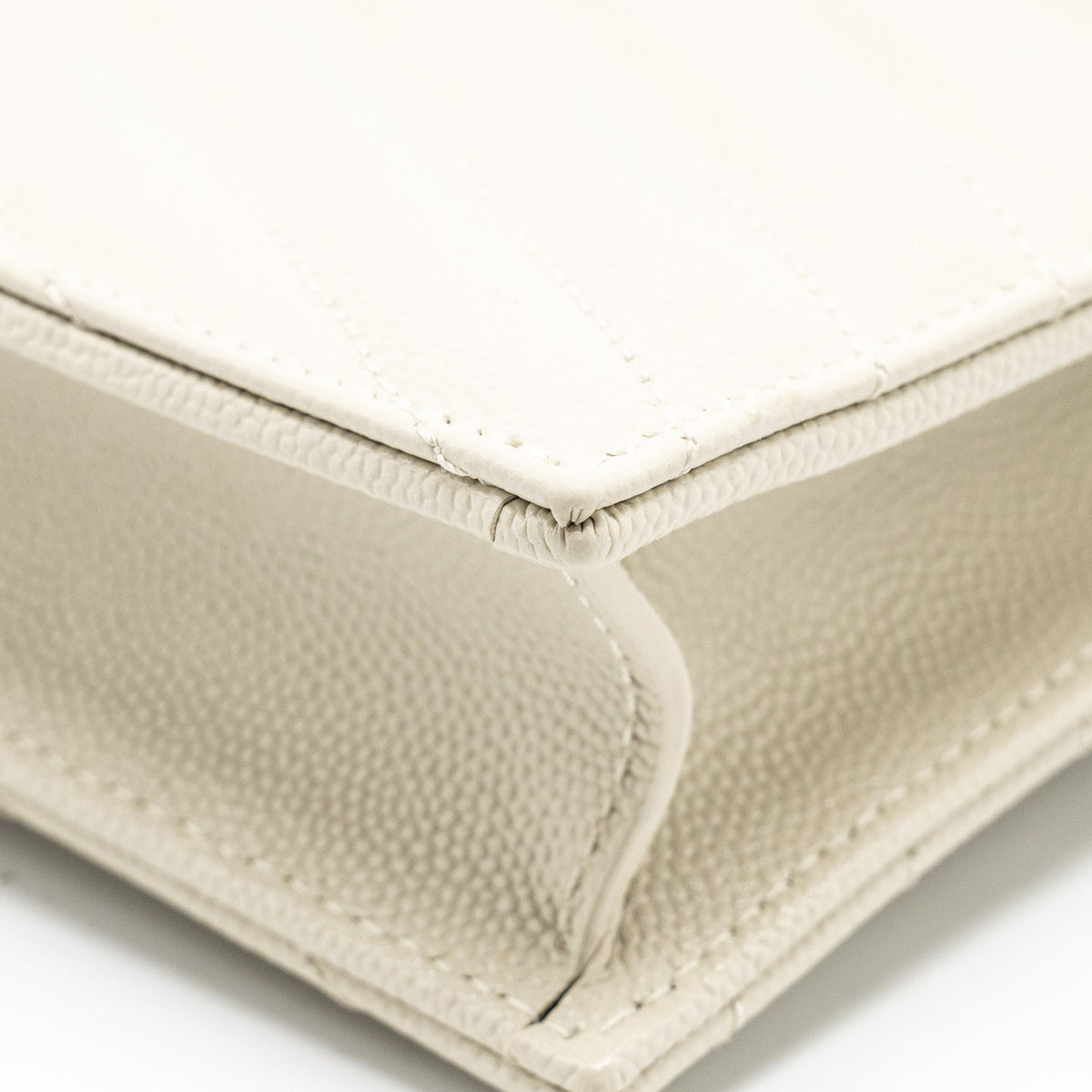 saint-laurent-envelope-chain-wallet-grained-calfskin-leather-cream-soft-ghw