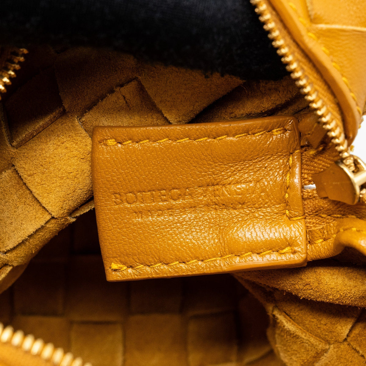 bottega-veneta-mini-loop-camera-bag-lambskin-caramel-ghw