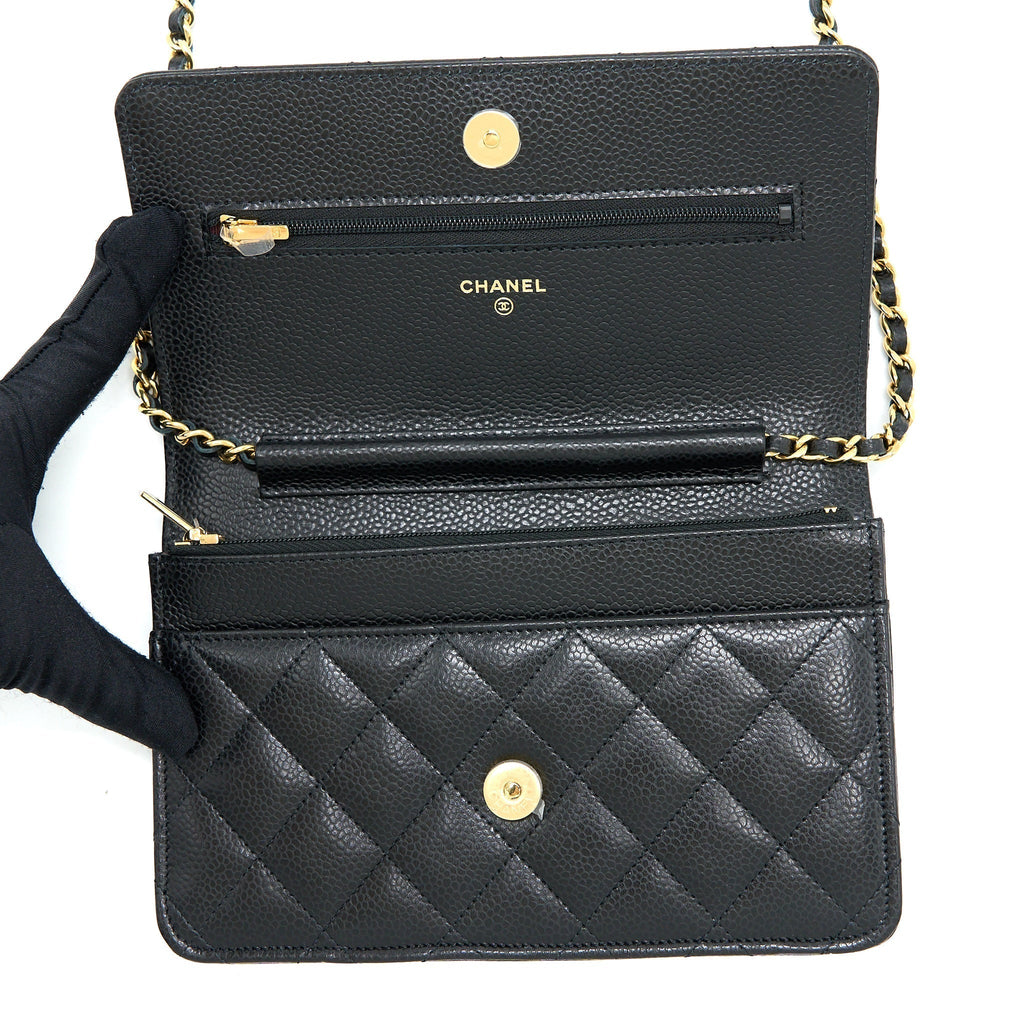 chanel-classic-wallet-on-chain-caviar-black-ghw-microchip-11