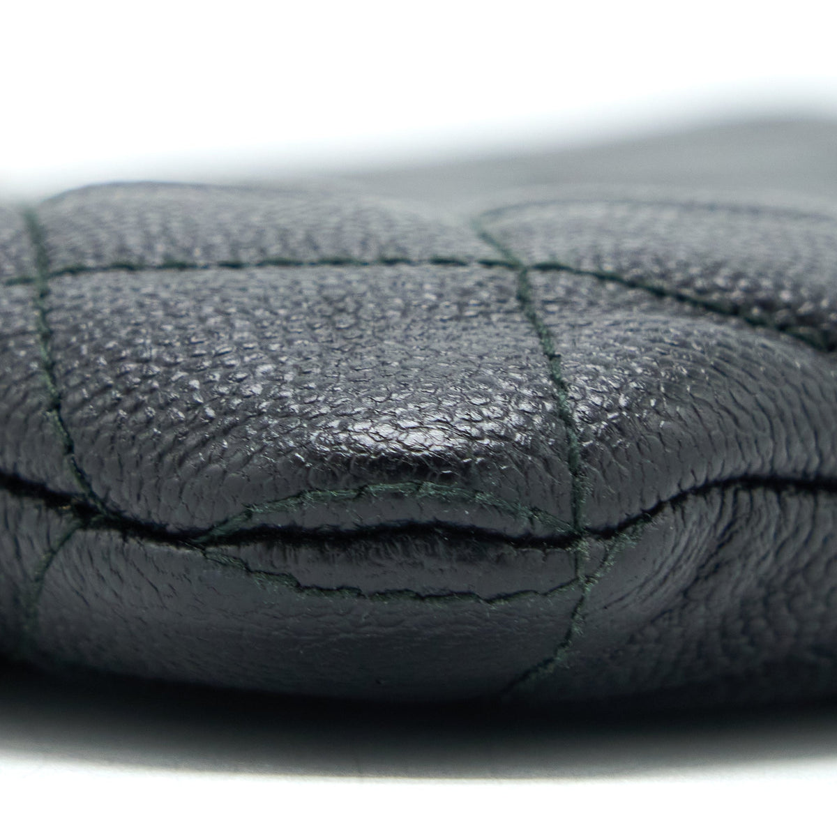 chanel-boy-clutch-caviar-black-ghw