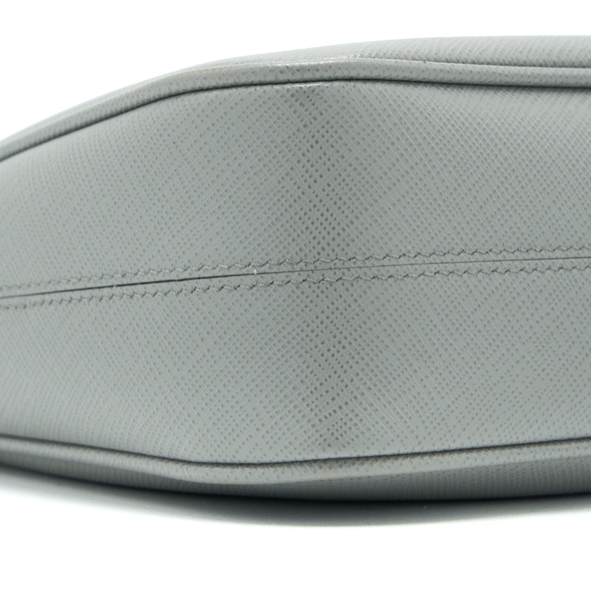 prada-re-edition-2005-saffiano-grey-ghw