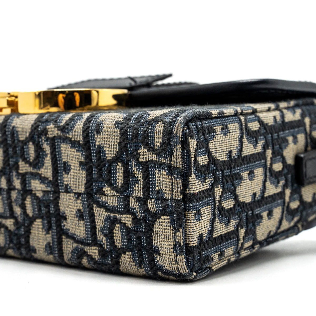 dior-30-montaigne-box-blue-oblique-jacquard-ghw-2