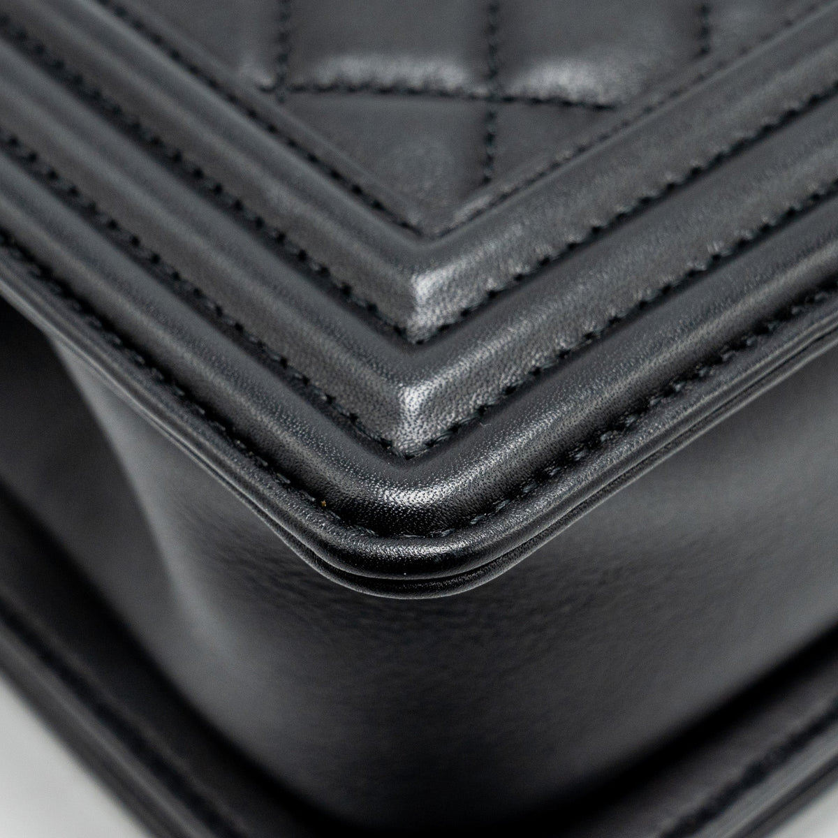 chanel-small-boy-bag-calfskin-black-ruthenium-hardware