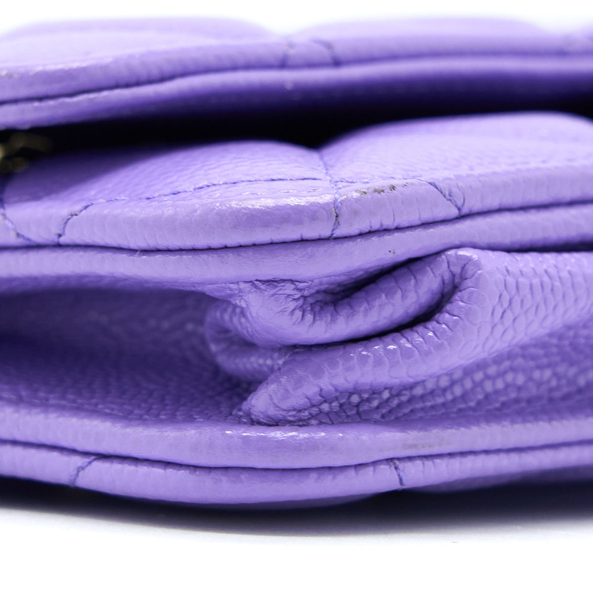 chanel-classic-wallet-on-chain-caviar-purple-lghw