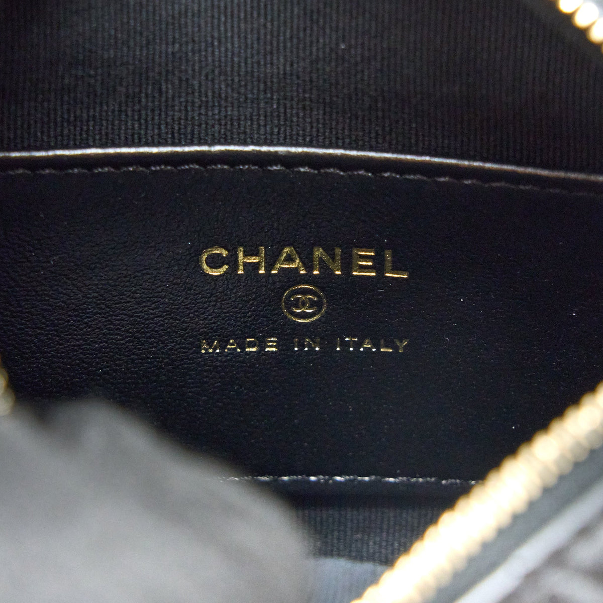 chanel-23c-round-clutch-lambskin-black-lghw-microchip