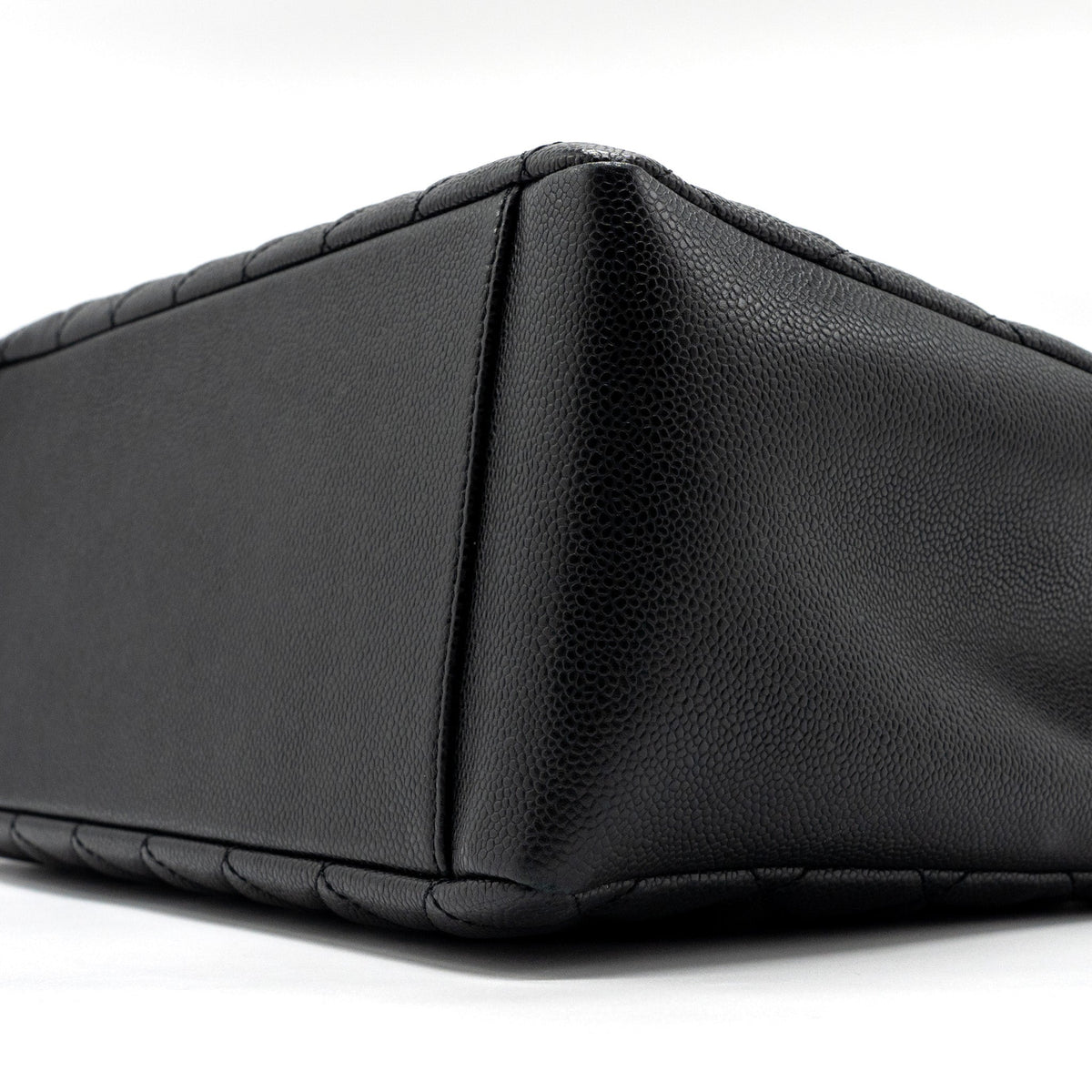 chanel-grand-shopping-tote-bag-caviar-black-shw-2