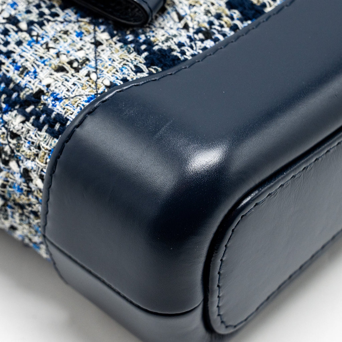 chanel-small-gabrielle-hobo-bag-tweed-navy-multicolour-with-multicolour-hardware