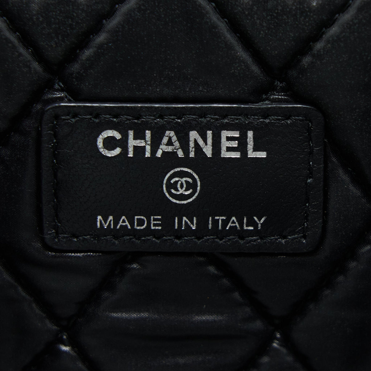 chanel-boy-clutch-lambskin-black-shw