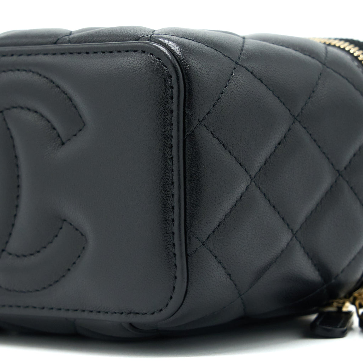 chanel-top-twist-chain-handle-long-vanity-with-chain-lambskin-black-brushed-ghw-microchip