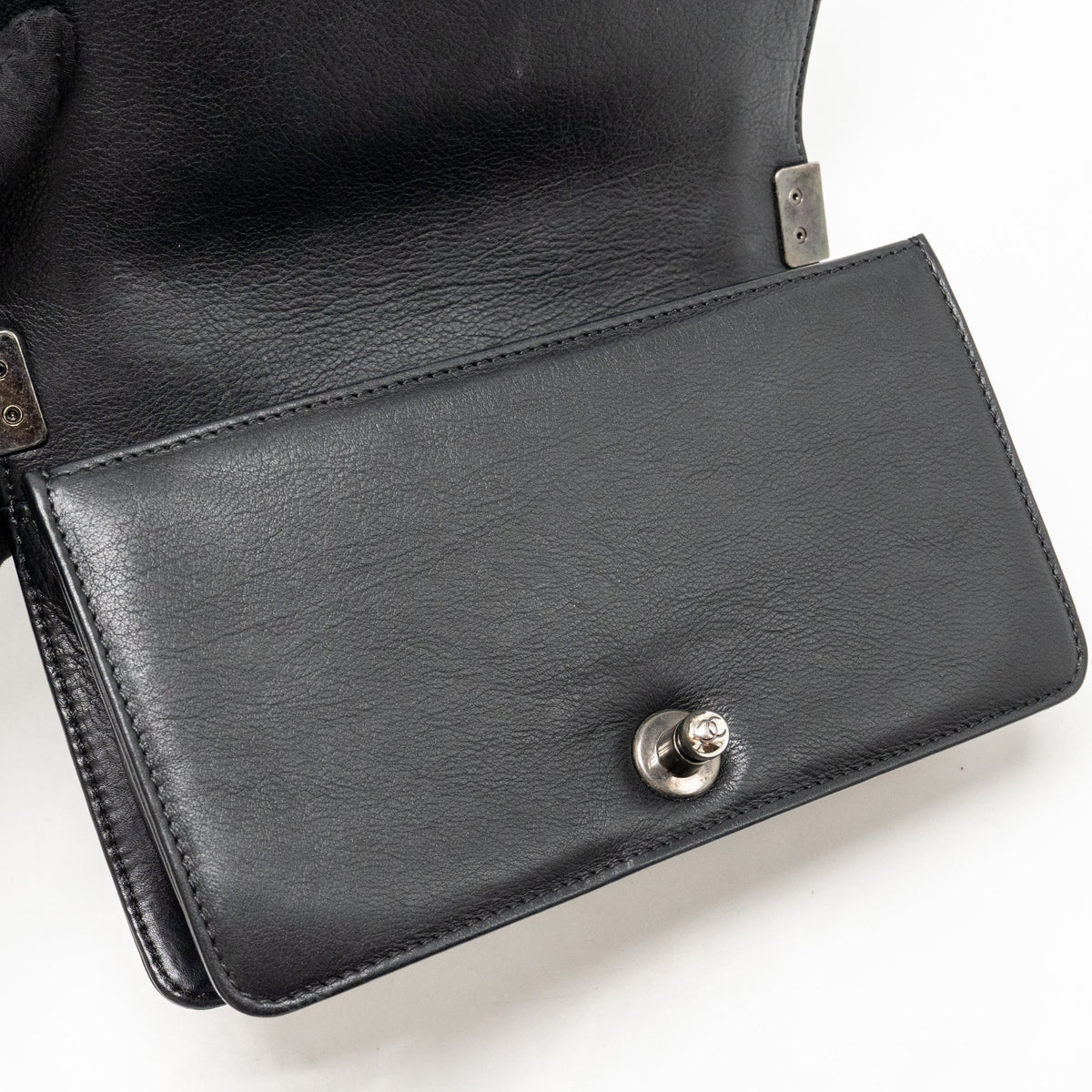 chanel-small-boy-bag-arabesque-calfskin-black-ruthenium-shw