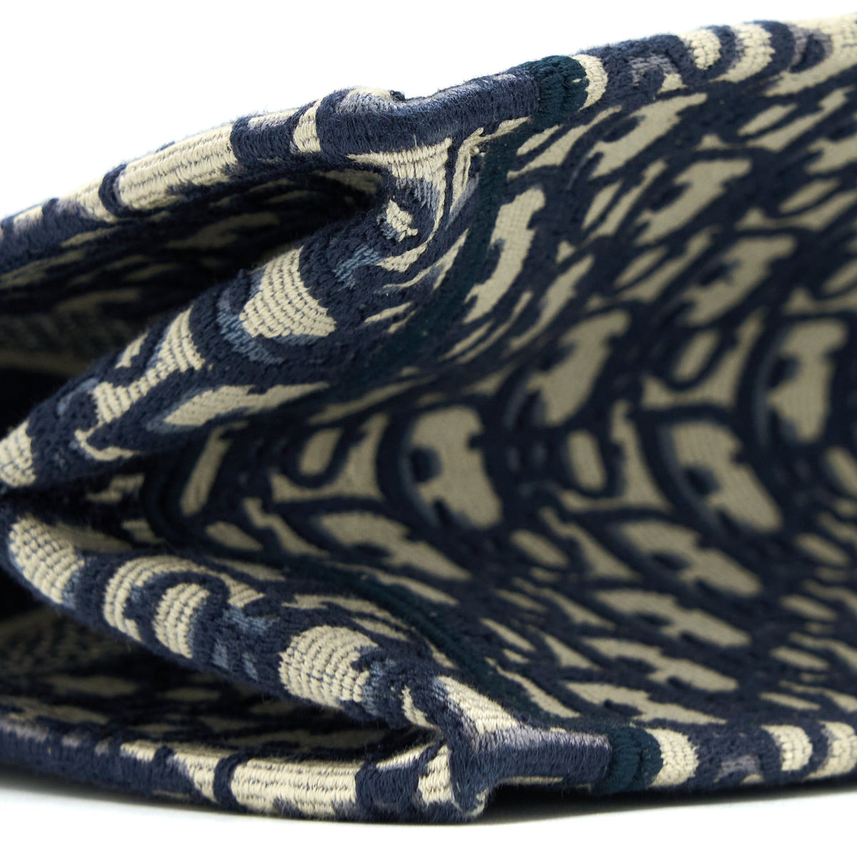 dior-medium-book-tote-blue-oblique-embroidery