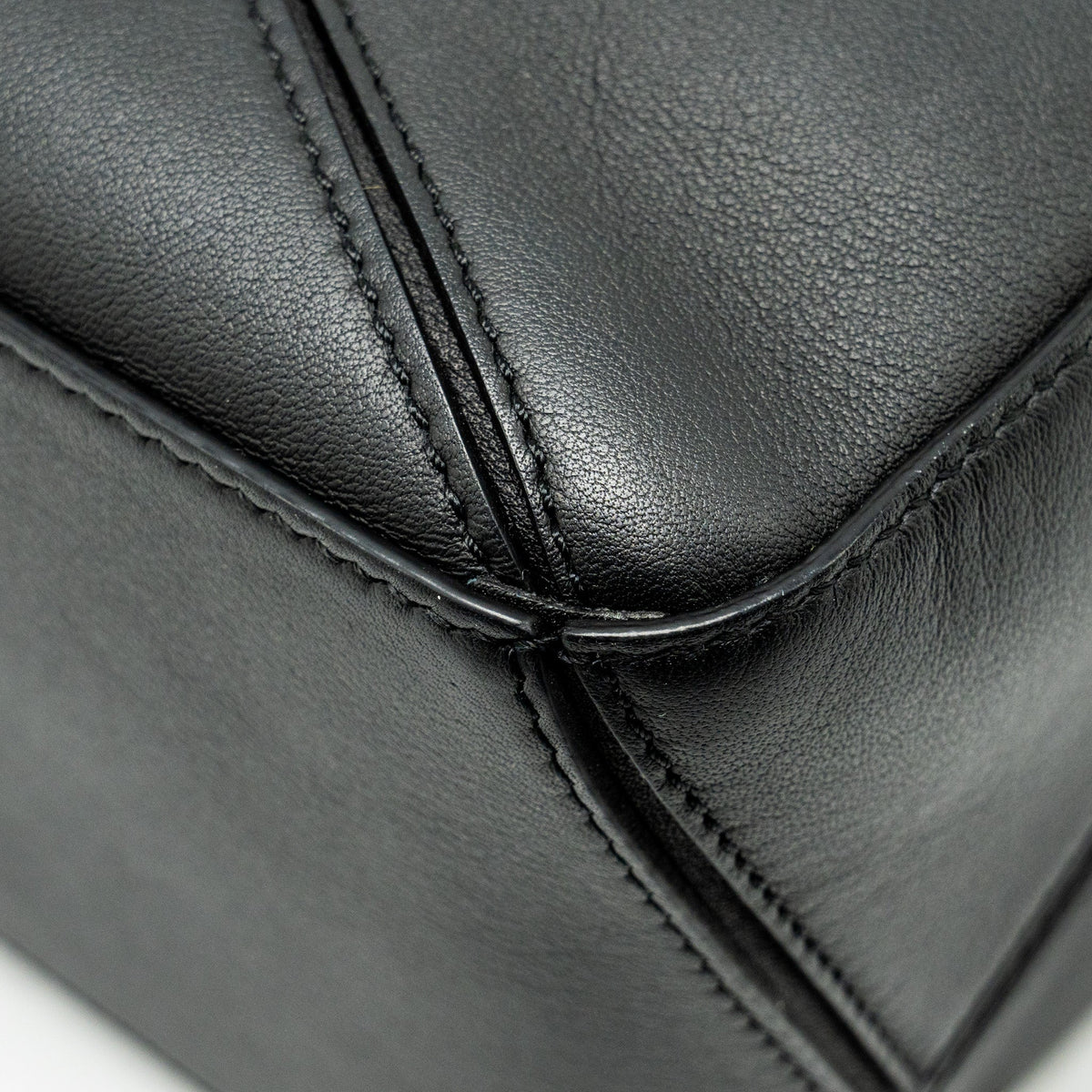 loewe-small-puzzle-bag-calfskin-black-shw