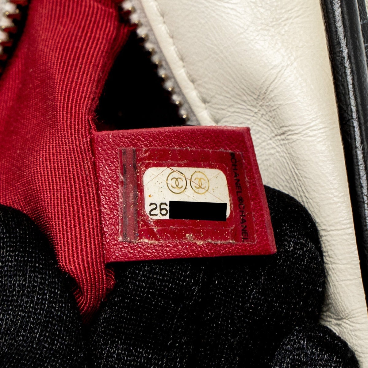 chanel-small-gabrielle-hobo-bag-aged-calfskin-white-black-multicolour-hardware