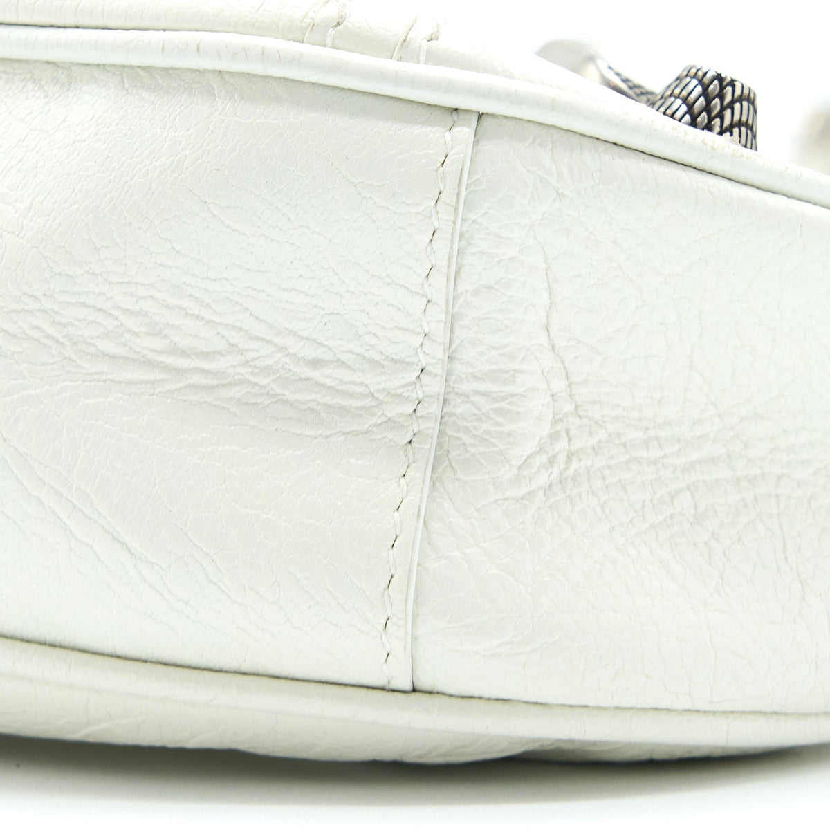 balenciaga-le-cagole-xs-shoulder-bag-lambskin-white-shw
