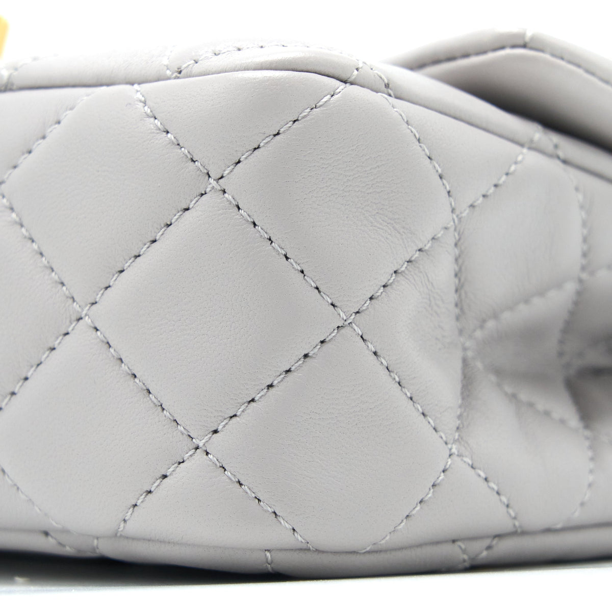 chanel-pearl-crush-mini-rectangular-flap-bag-lambskin-light-grey-ghw-microchip-1
