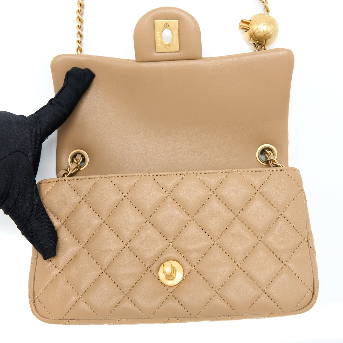 chanel-22s-pearl-crushed-mini-rectangular-lambskin-dark-beige-ghwmicrochip