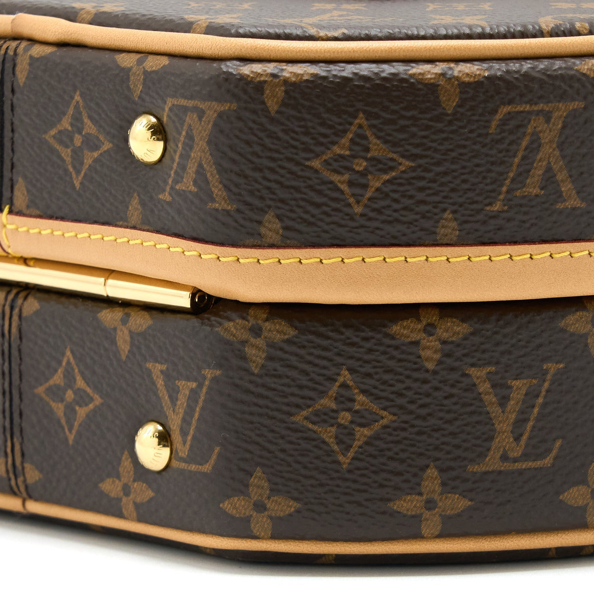 louis-vuitton-petite-boite-chapeau-monogram-canvas-ghw-3