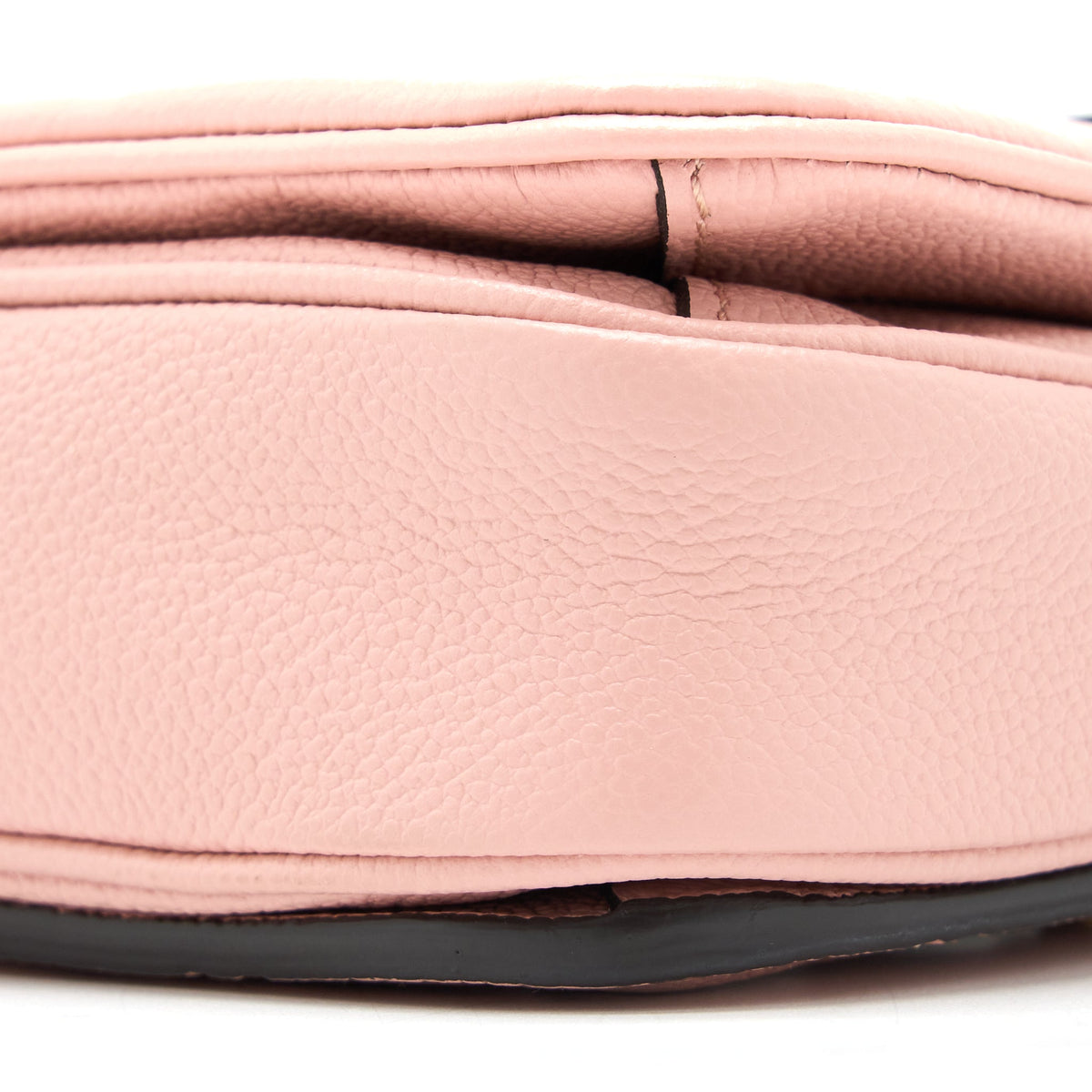 louis-vuitton-pochette-metis-monogram-empreinte-pink-ghw
