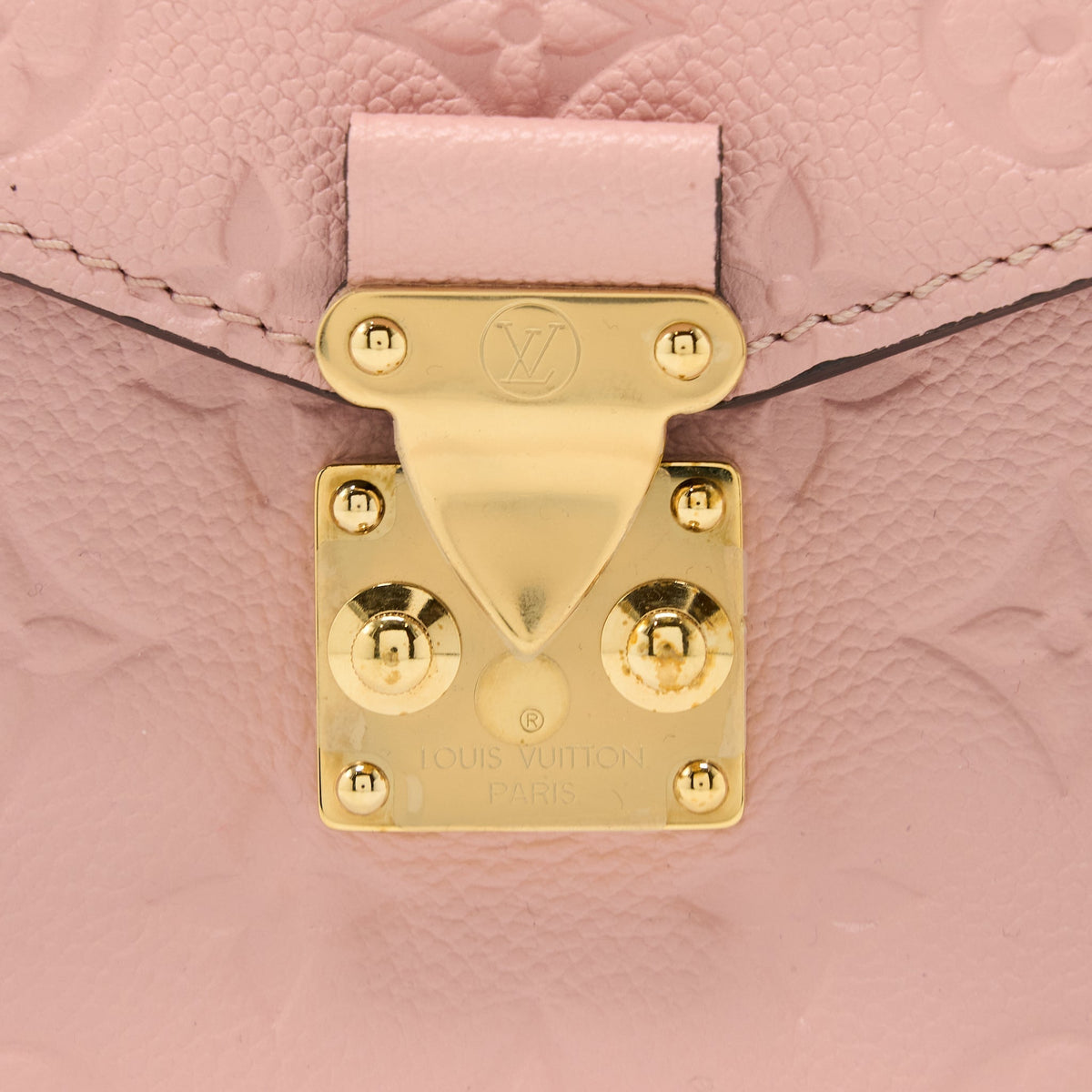 louis-vuitton-pochette-metis-monogram-empreinte-pink-ghw