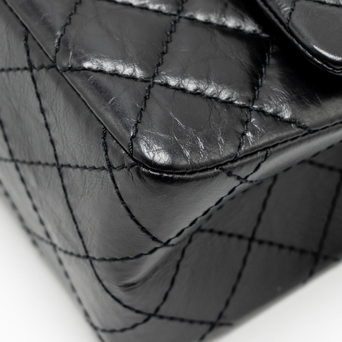 chanel-small-2-55-reissue-double-flap-bag-age-calfskin-black-ghw