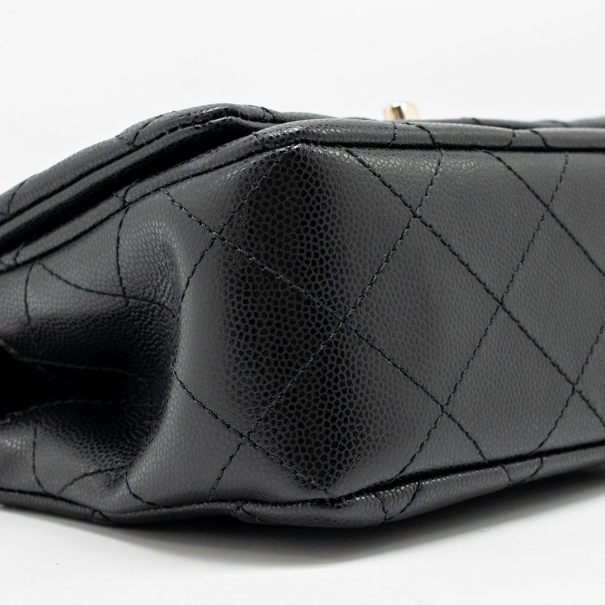 chanel-25s-mini-coco-crush-handle-bag-caviar-black-lghw-microchip