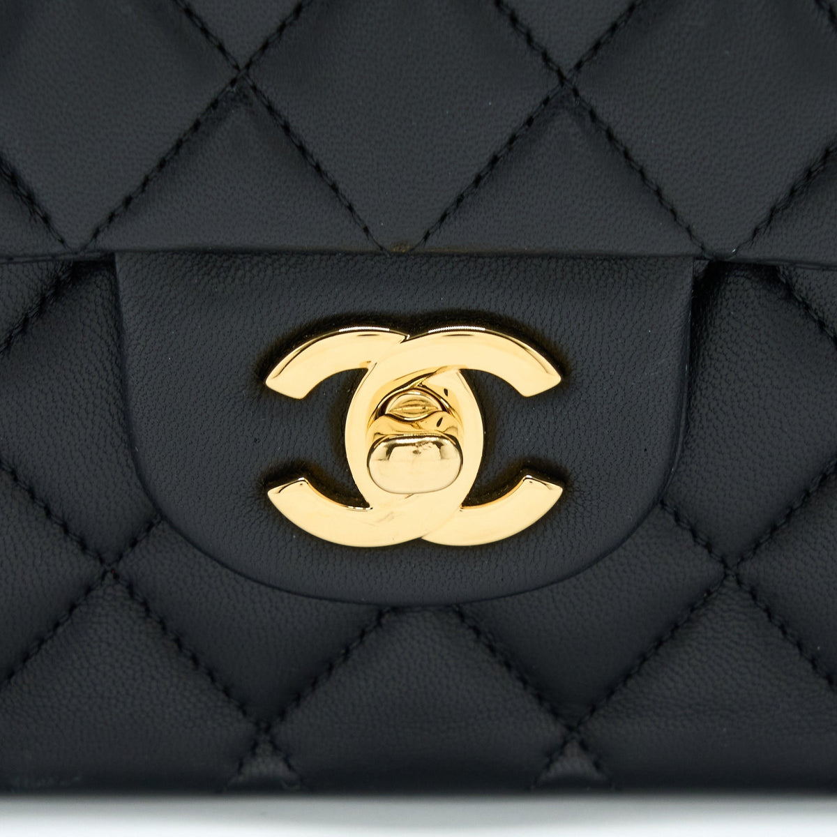 chanel-medium-classic-double-flap-bag-lambskin-black-ghw-2