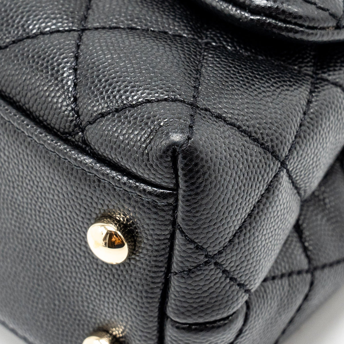 chanel-mini-coco-handle-caviar-black-lghw-copy-1