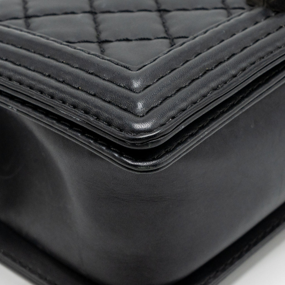chanel-boy-black-1