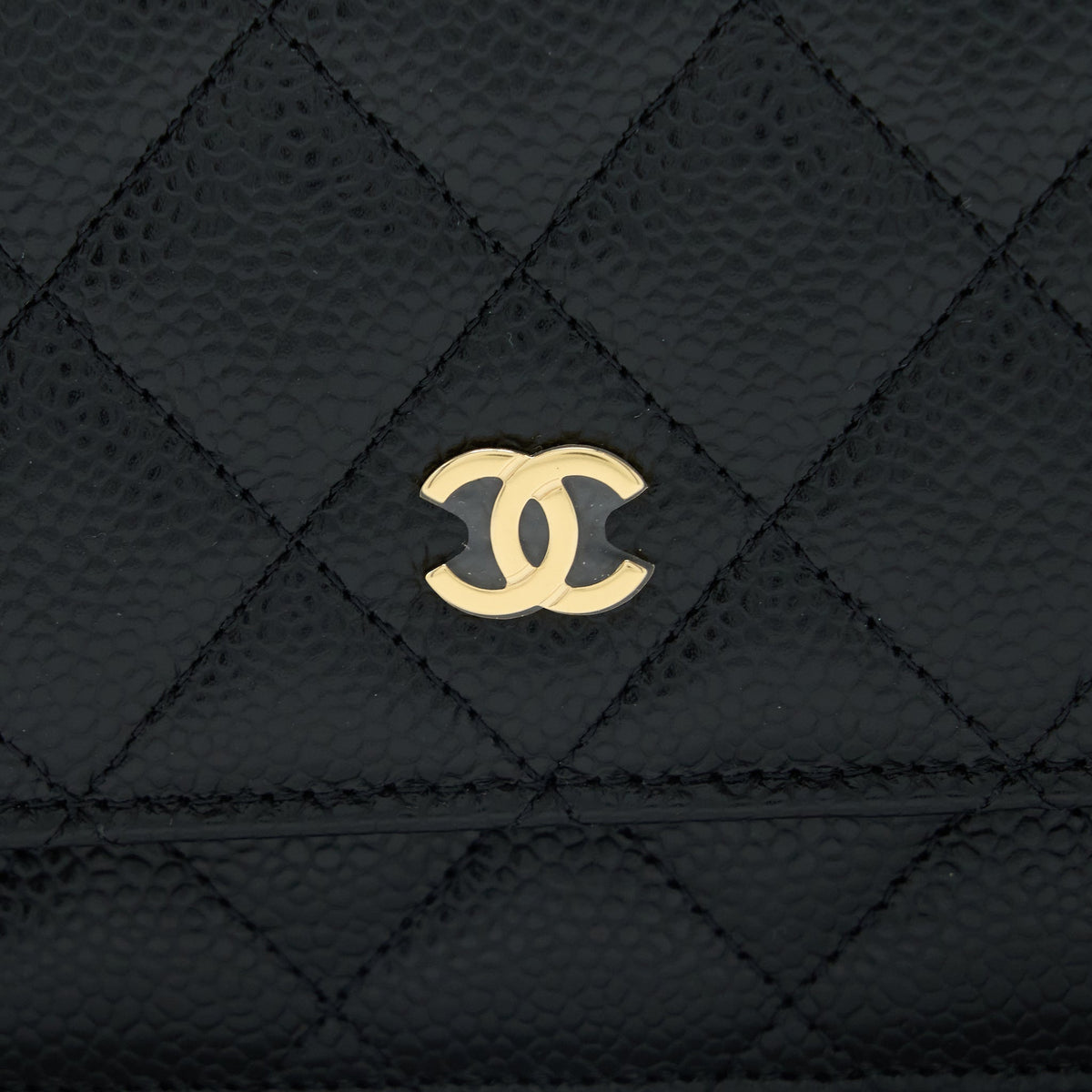 chanel-classic-wallet-on-chain-caviar-black-ghw-microchip-13