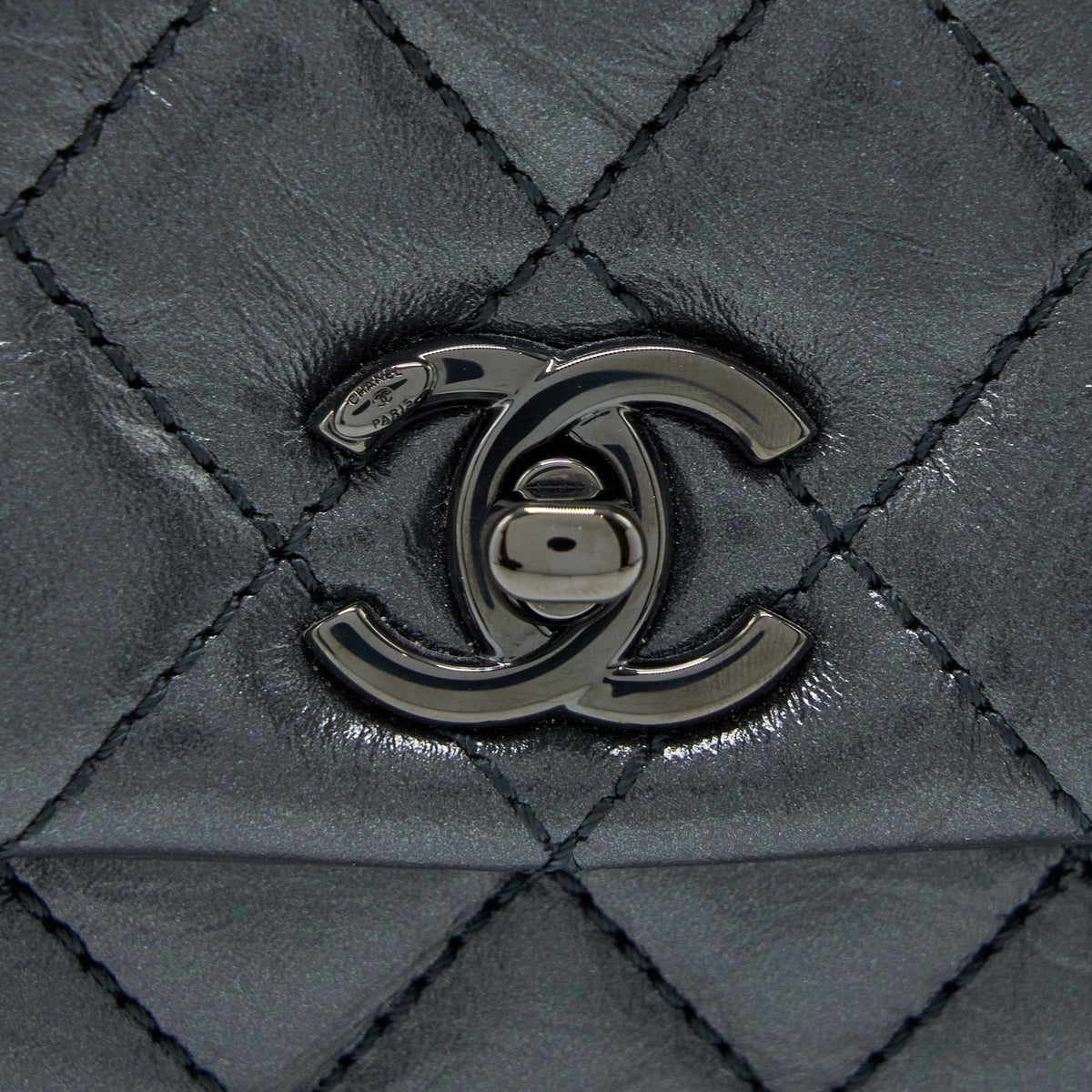 chanel-small-coco-handle-aged-calfskin-so-black-with-black-hardware-1