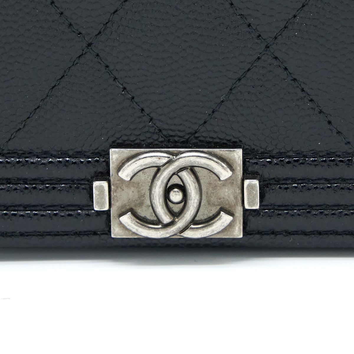 chanel-boy-wallet-on-chain-caviar-black-ruthenium-hardware-microchip-copy