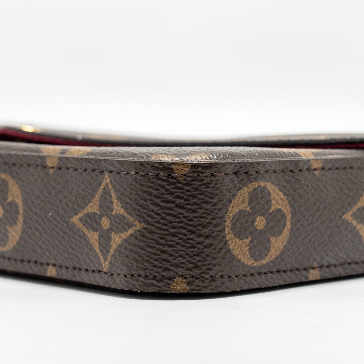 louis-vuitton-felicie-pochette-monogram-canvas-ghw-16
