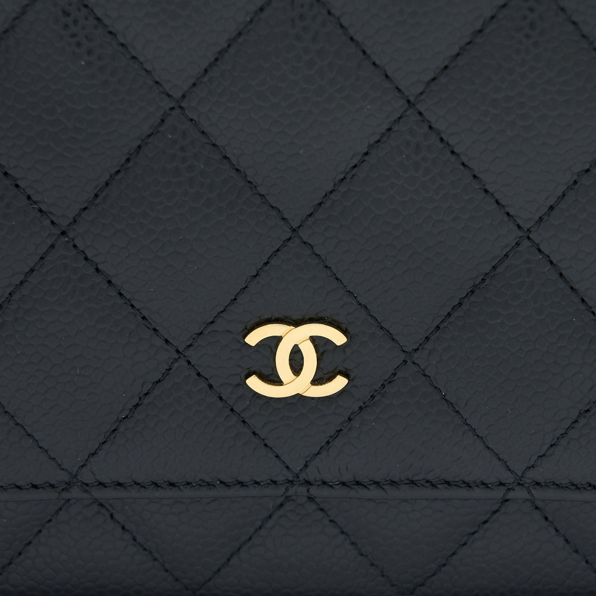 chanel-classic-wallet-on-chain-caviar-black-ghw-13