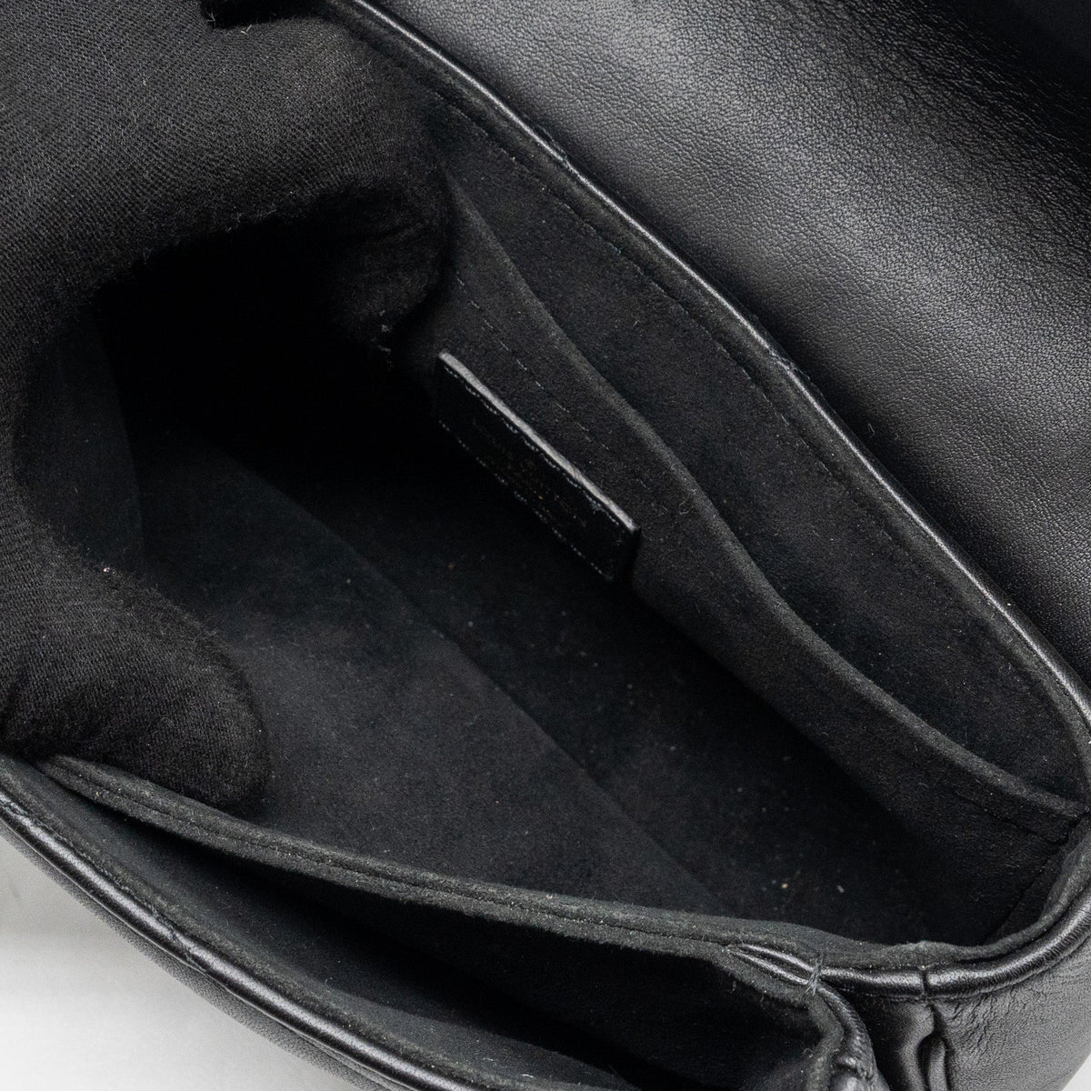 louis-vuitton-new-wave-pm-chain-bag-calfskin-black-ghw