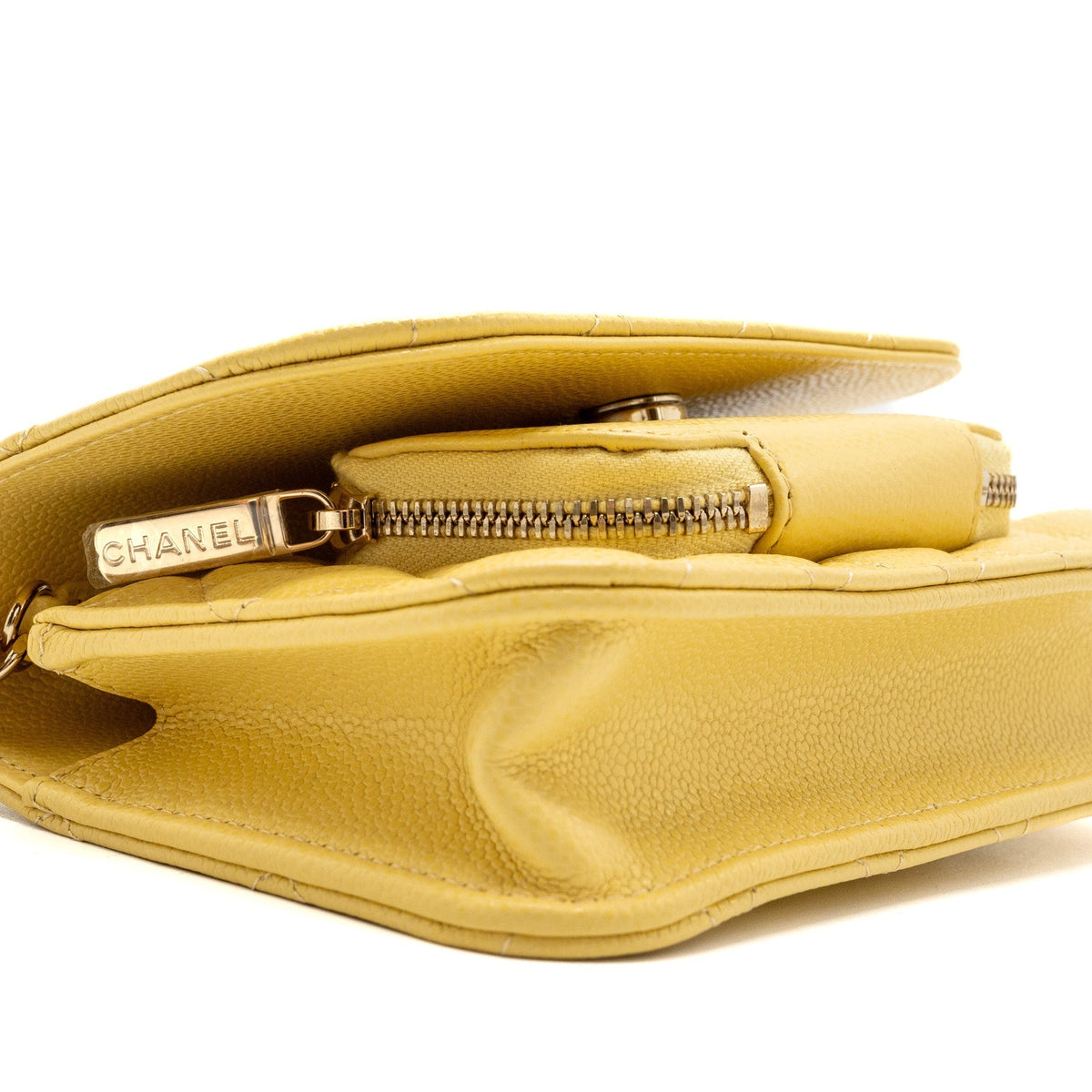 chanel-mini-business-affinity-wallet-on-chain-caviar-yellow-lghw-microchip