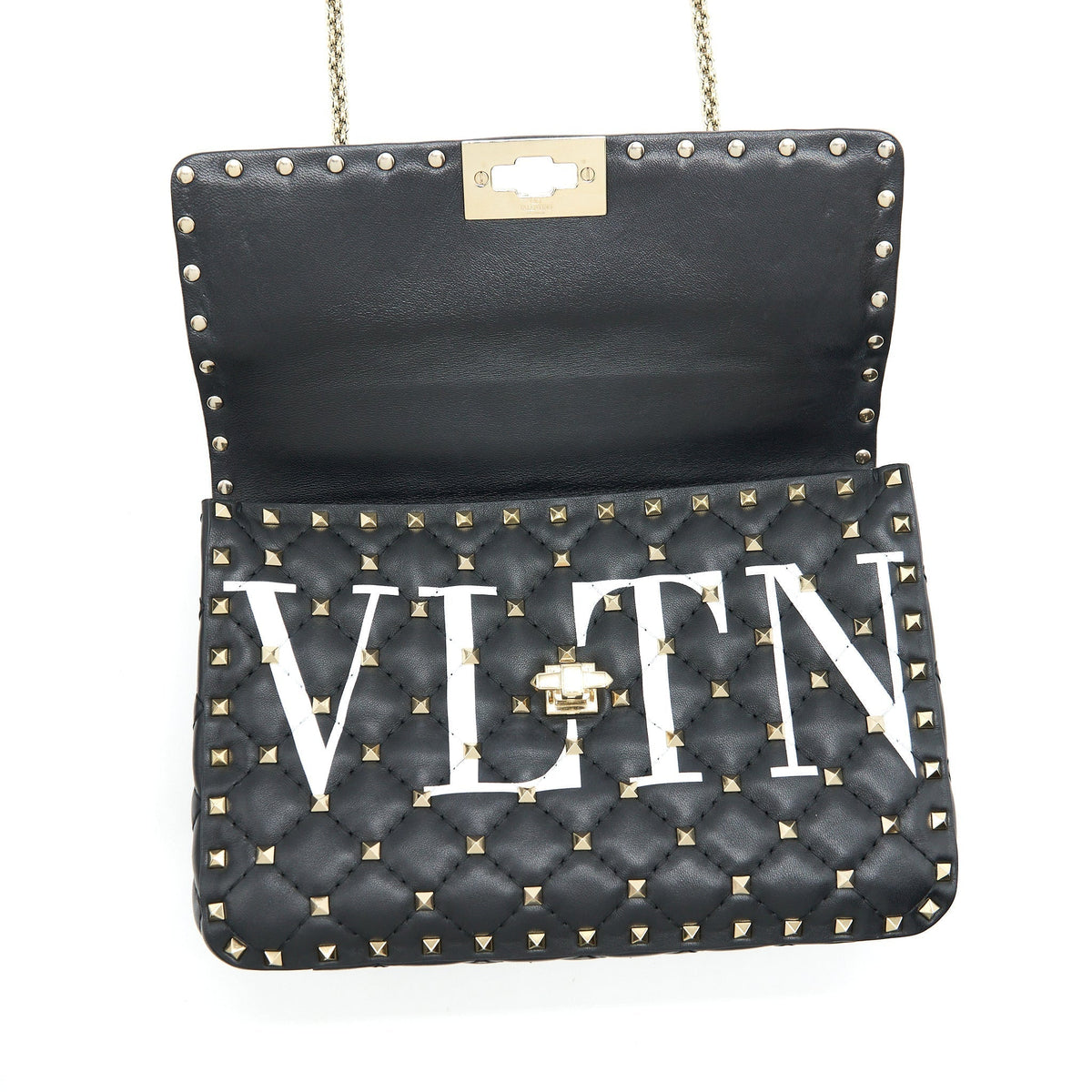 valentino-garavani-medium-rockstud-spike-shoulder-black-letter-print-lghw