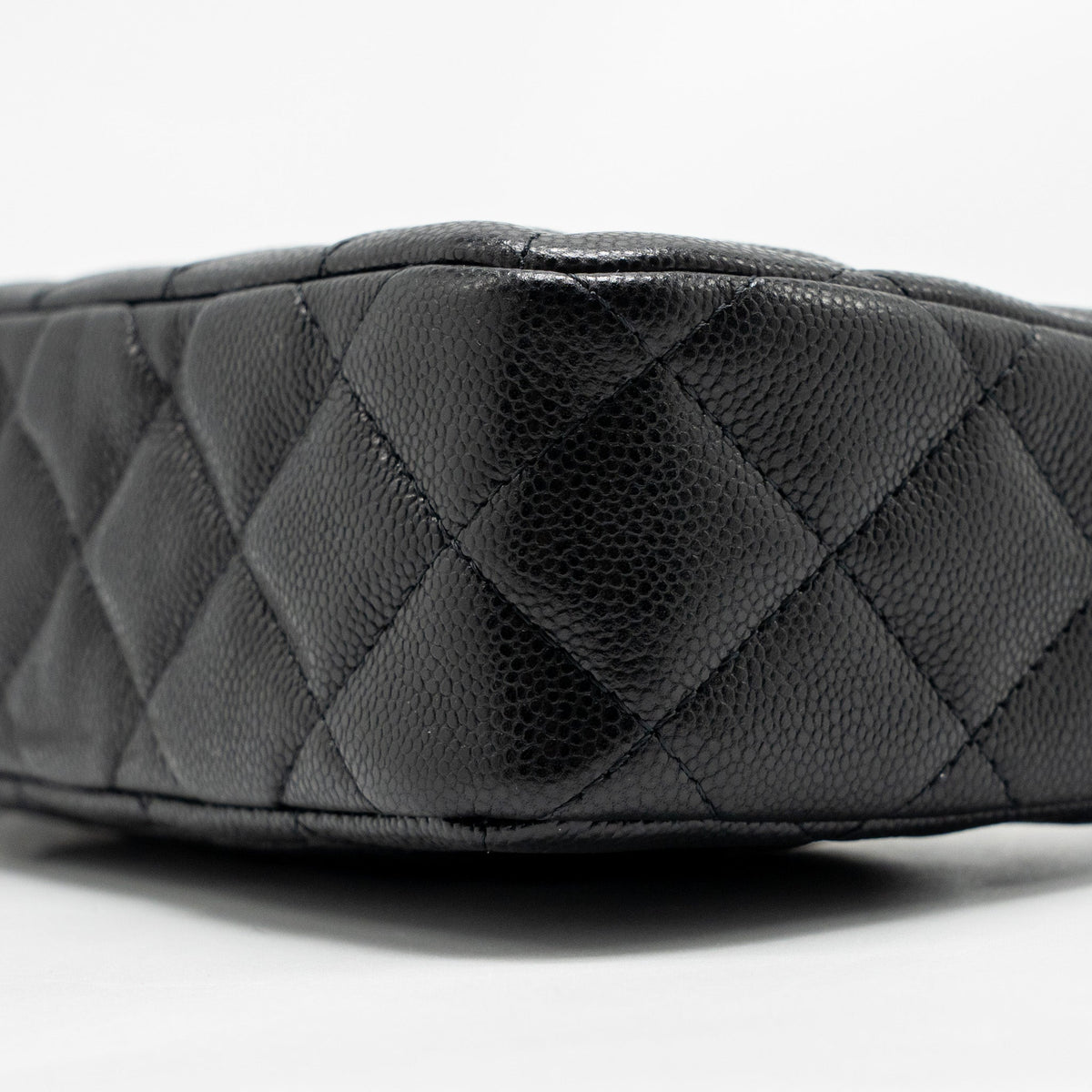 chanel-clutch-bag-with-chain-caviar-black-lghw-microchip