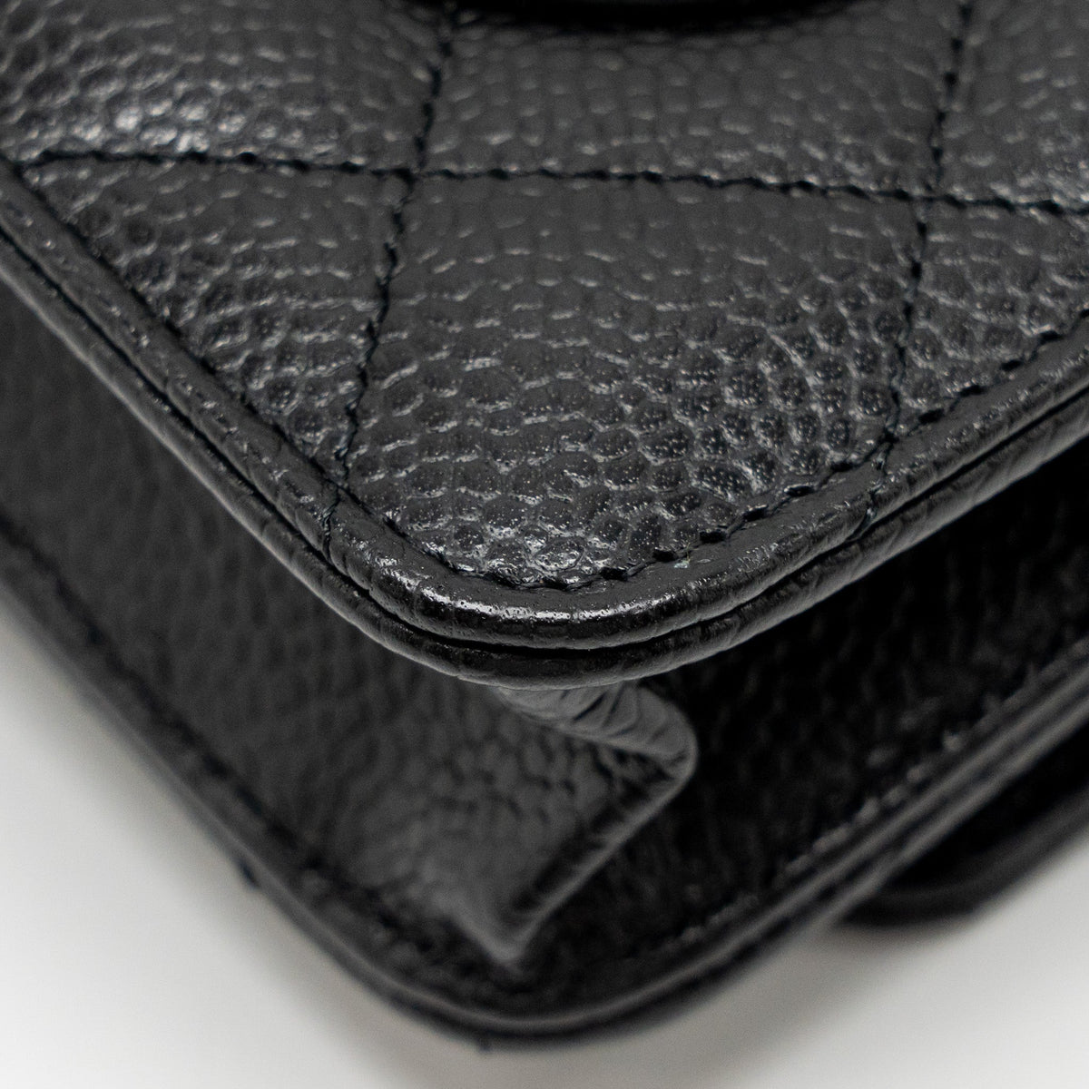 chanel-classic-wallet-on-chain-caviar-black-ghw-microchip-copy
