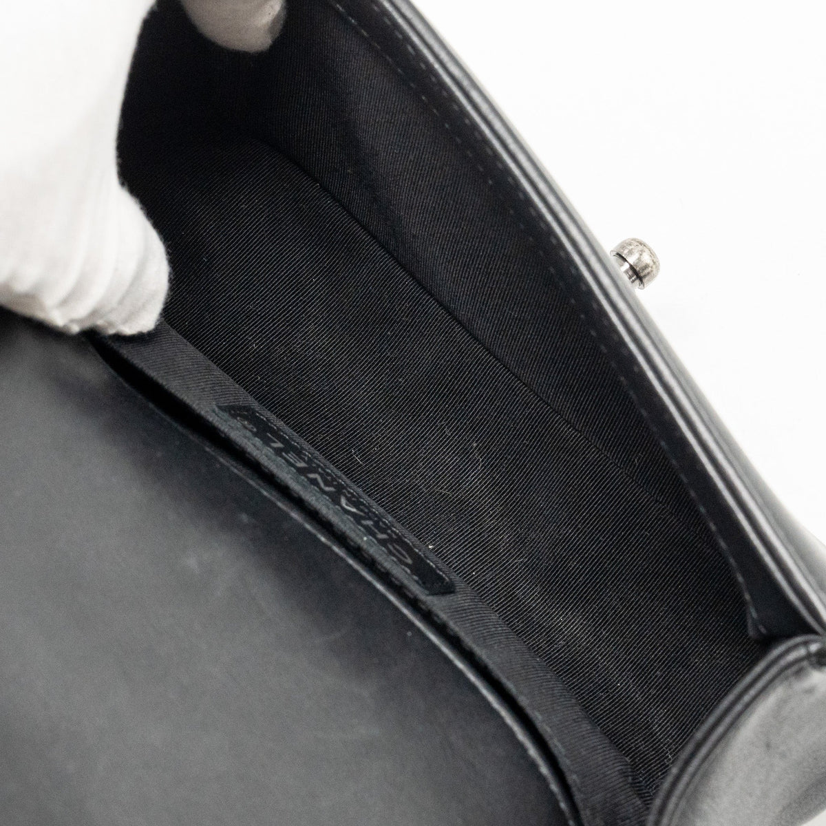 chanel-small-boy-bag-lambskin-black-ruthenium-shw