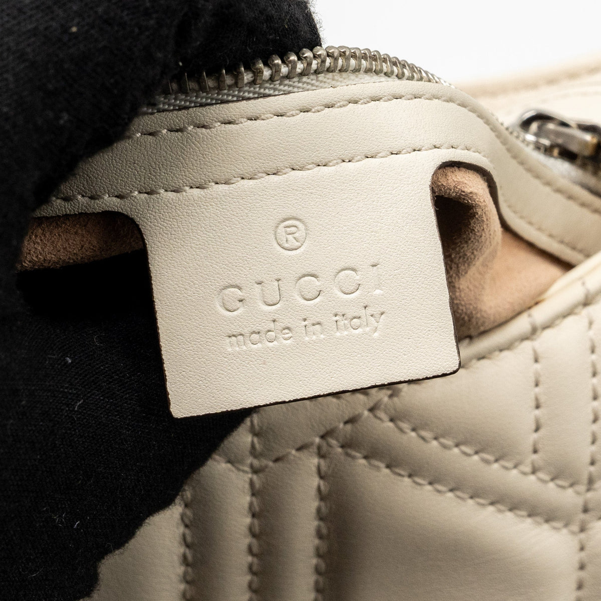 gucci-dionysus-hobo-shoulder-bag-calfskin-white-shw