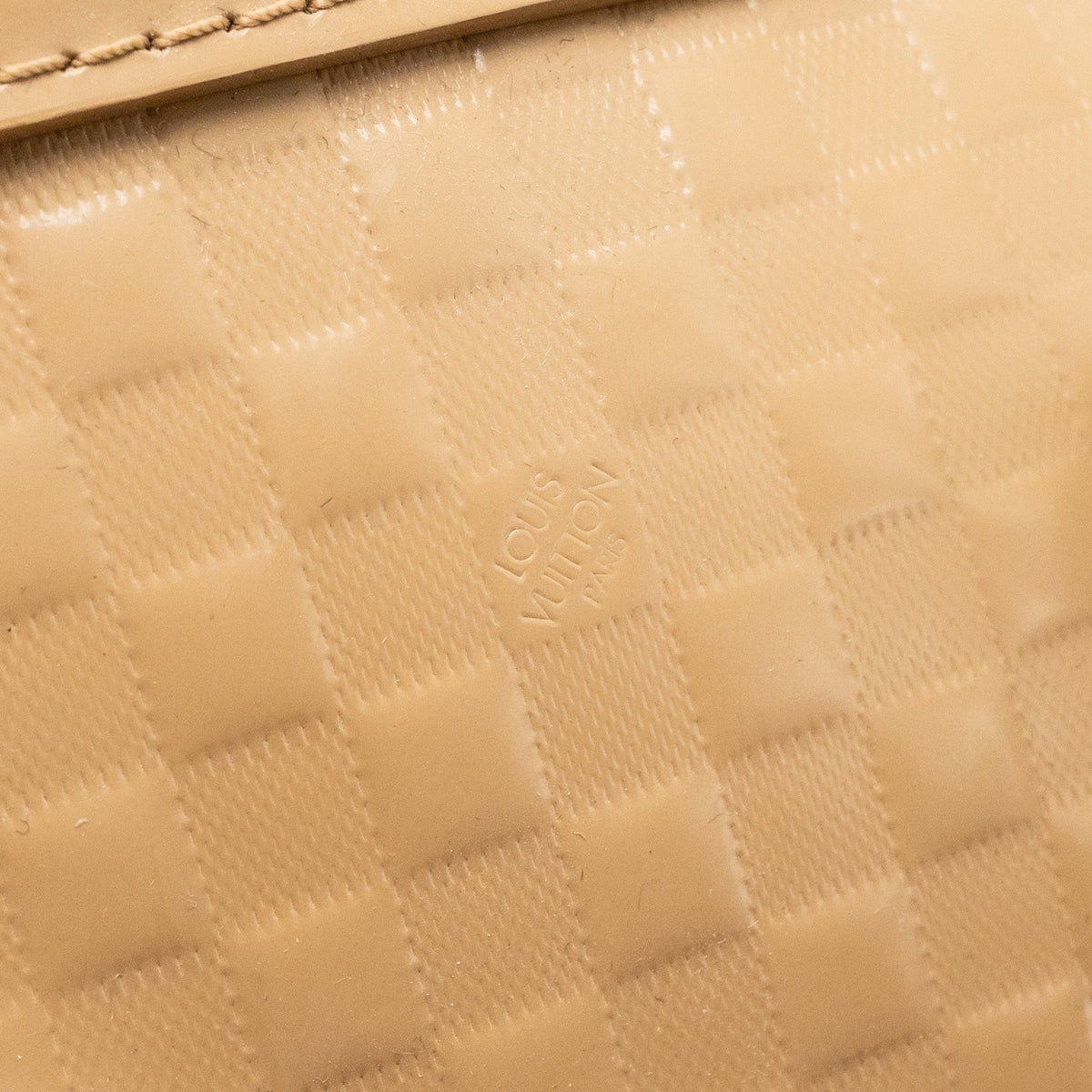 louis-vuitton-speedy-cube-mm-damier-facette-patent-leather-beige-shw-copy