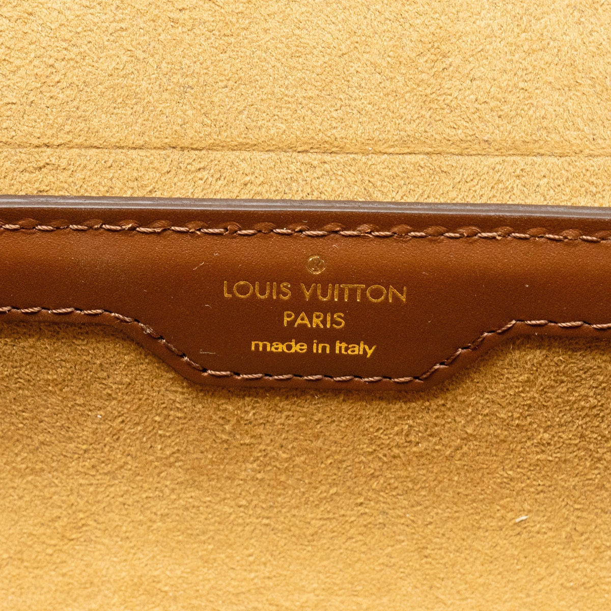 louis-vuitton-papillon-trunk-monogram-canvas-ghw-copy-1