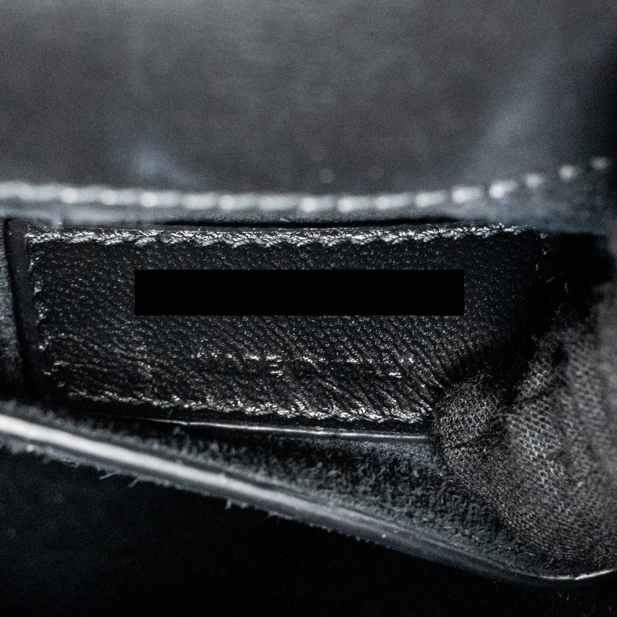 saint-laurent-ysl-medium-top-handle-sunset-bag-calfskin-black-ghw