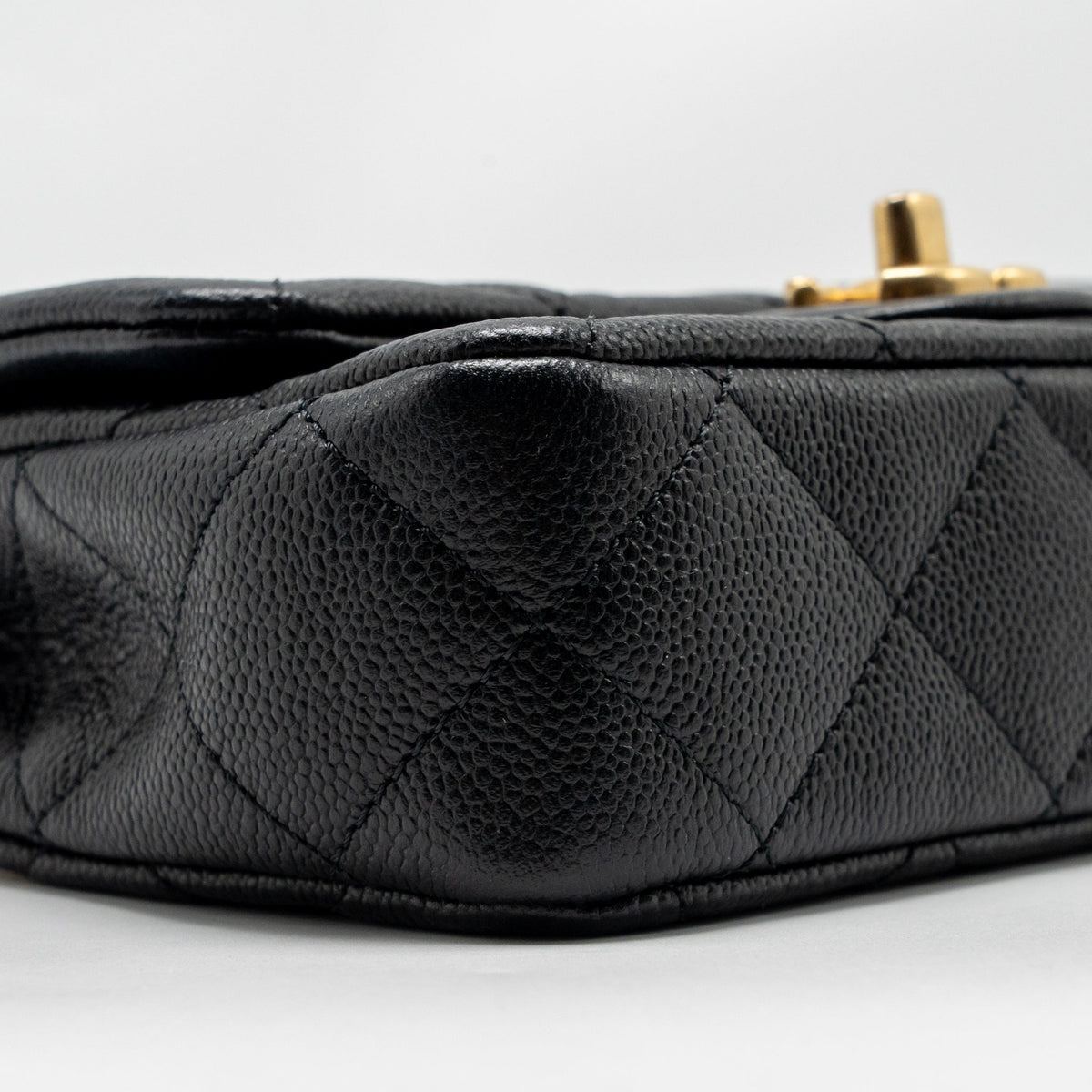 chanel-black-8