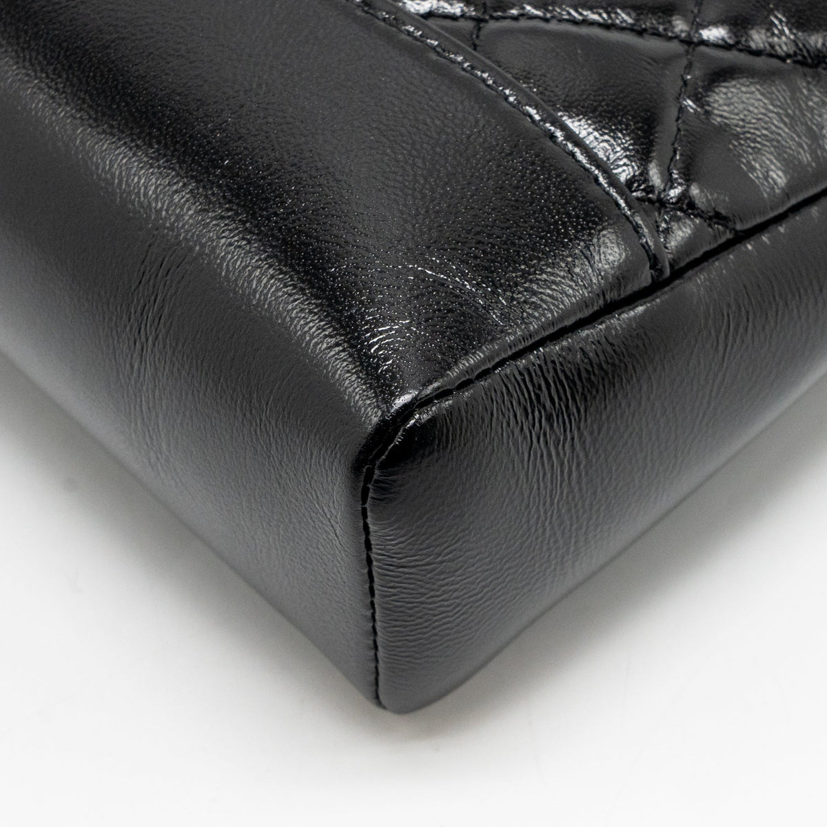 chanel-mini-31-bag-shiny-calfskin-black-lghw-microchip-1