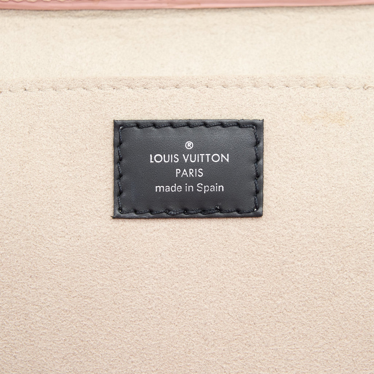 louis-vuitton-petit-sac-plat-epi-light-pink-black-shw