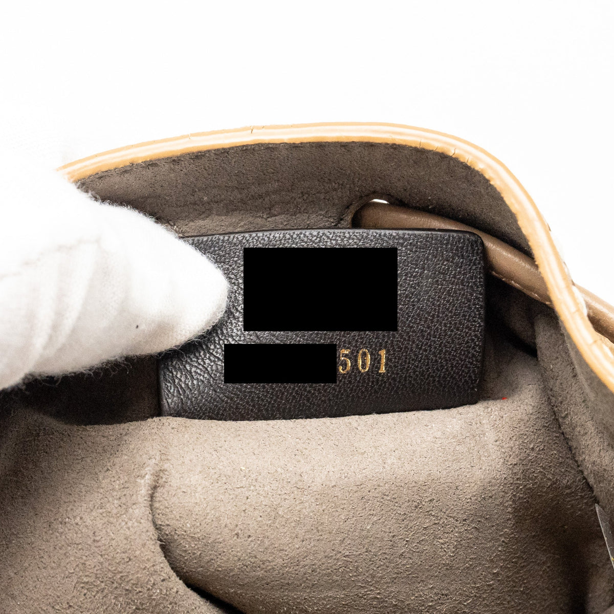fendi-mini-mon-tresor-bucket-bag-shearling-leather-beige-ghw-copy-1